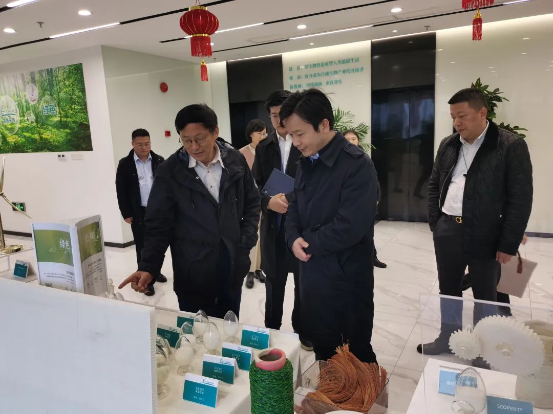探訪合成生物學前沿陣地 以生物基材料研發(fā)為引擎加速生物經濟騰飛